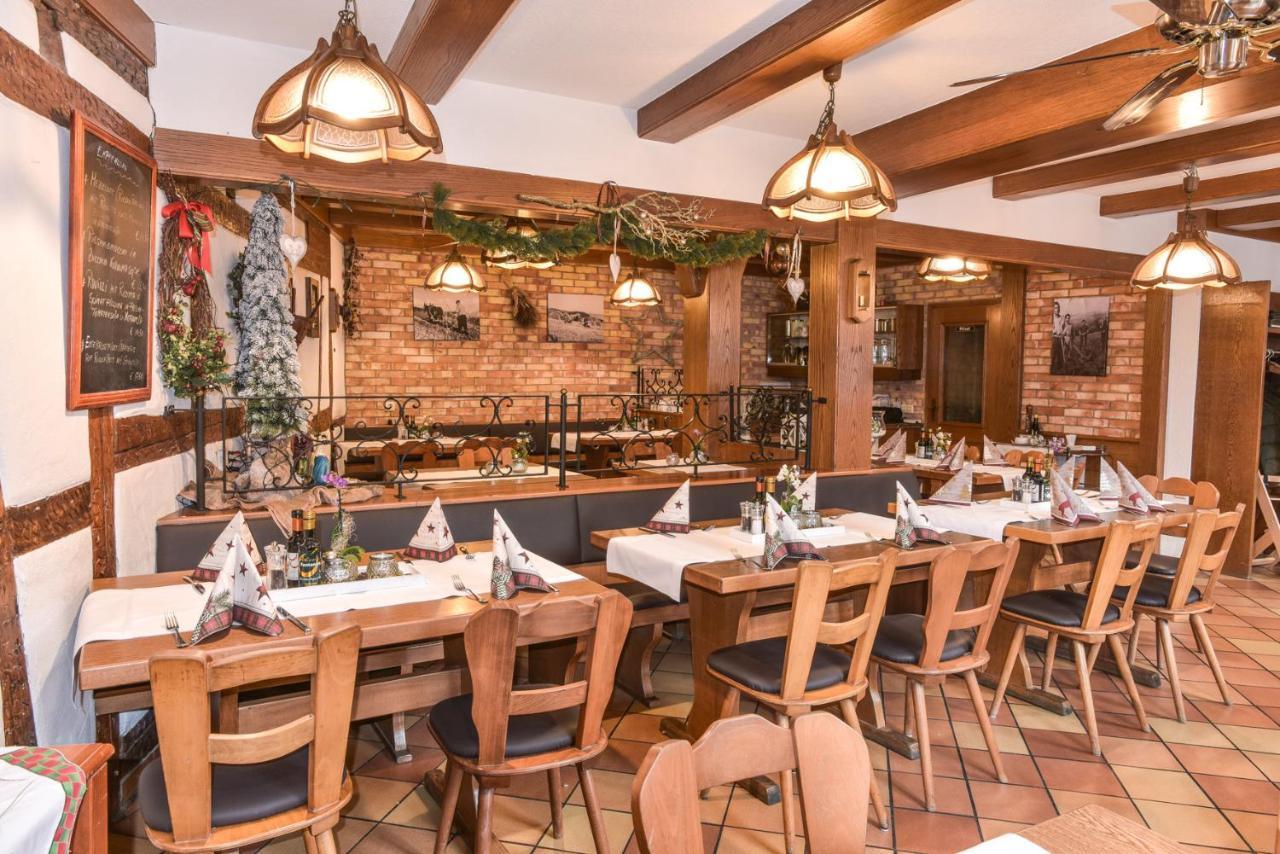 Hotel Ristorante Rostica Бад Урах Екстериор снимка