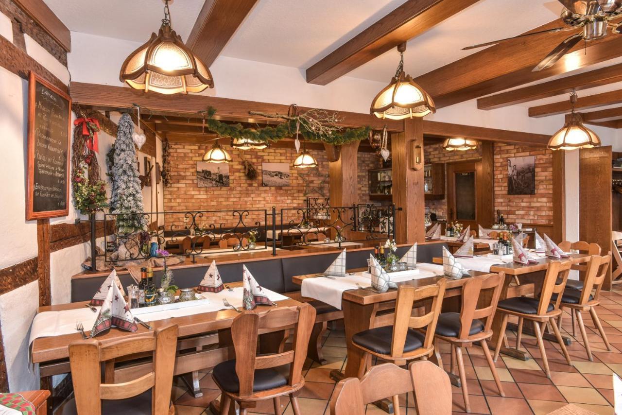 Hotel Ristorante Rostica Бад Урах Екстериор снимка