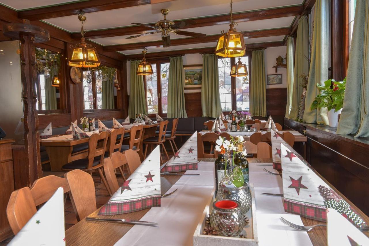 Hotel Ristorante Rostica Бад Урах Екстериор снимка